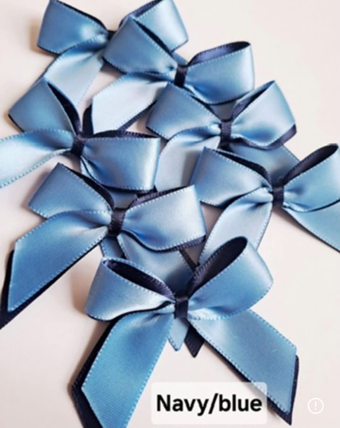 10x twotone self adhesive bows