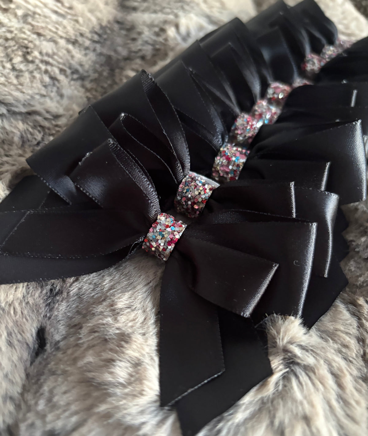 10x double glitter bows