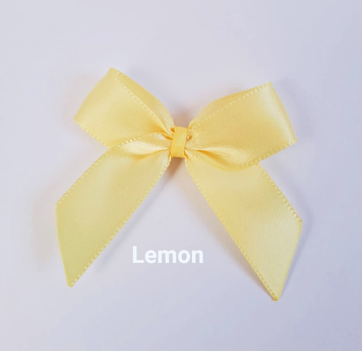 10x 5cm self adhesive bows